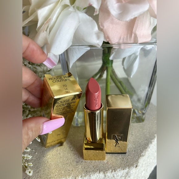 NIB - YSL Rouge Pur Couture Satin Lipstick - Full Size - 70 Le Nu - Picture 1 of 2